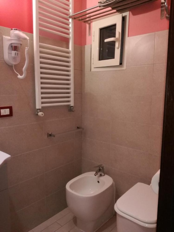 B&B Rainbow image 13