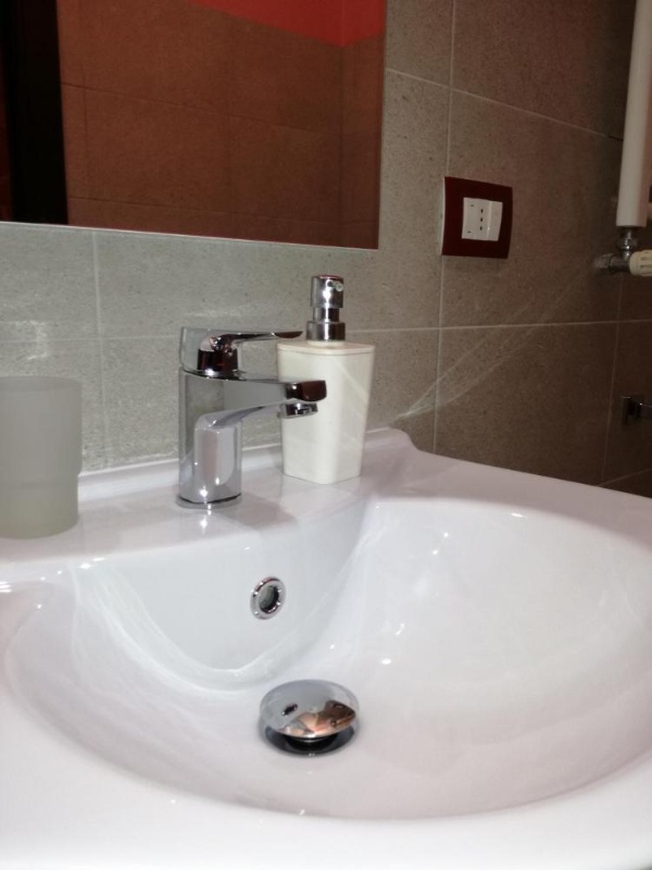 B&B Rainbow image 14